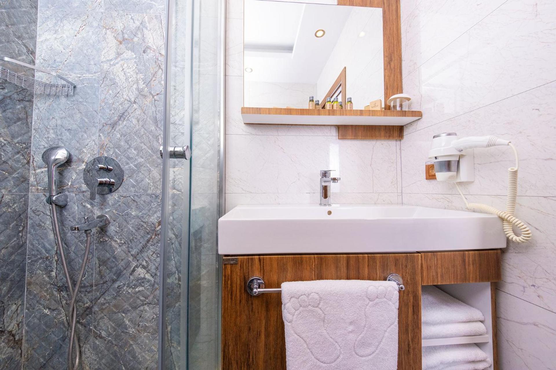 Club Kavala Beach Hotel Assos Екстер'єр фото