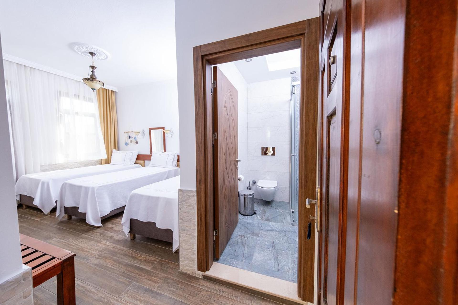 Club Kavala Beach Hotel Assos Екстер'єр фото